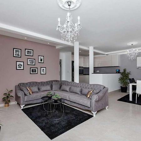 Luxurious Apartment Nino Макарска Экстерьер фото